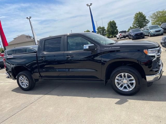 2026 Chevrolet Silverado 1500 LT 2FL 4X4 Crew Cab Short Box's photo