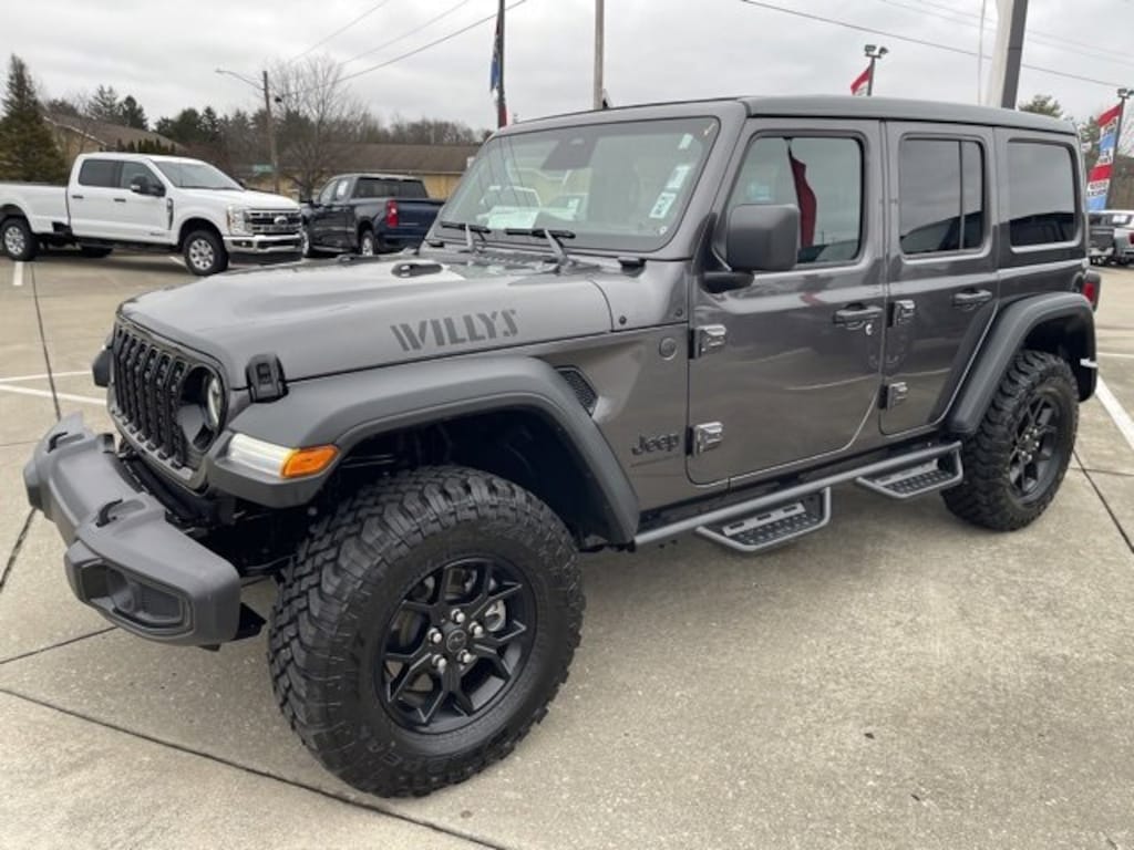 Used 2025 Jeep Wrangler 4-Door Willys 4x4 SUV