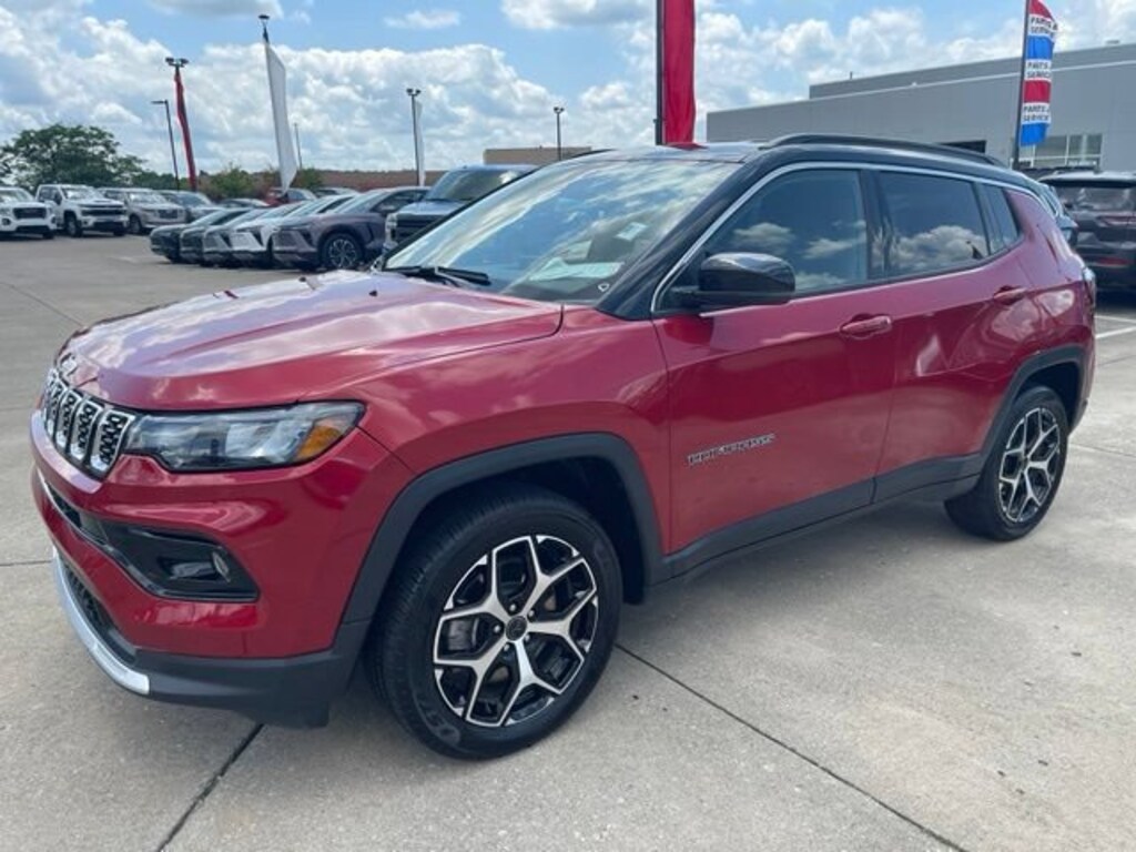 Used 2025 Jeep Compass Limited 4x4 SUV