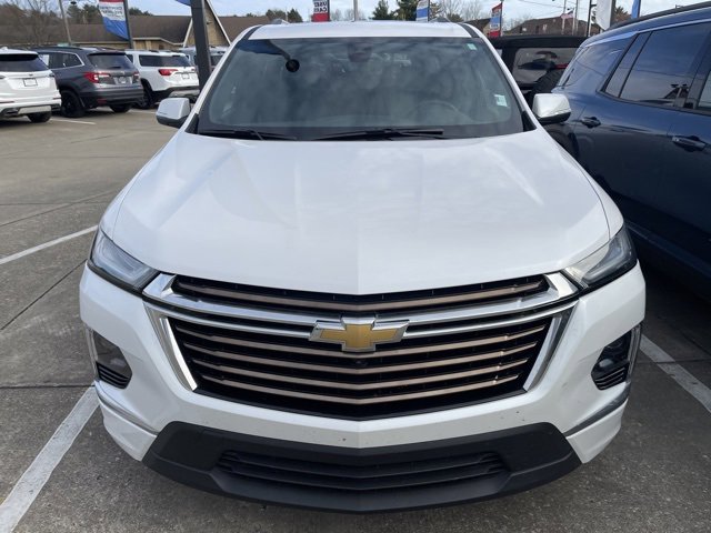 2023 Chevrolet Traverse High Country photo 2