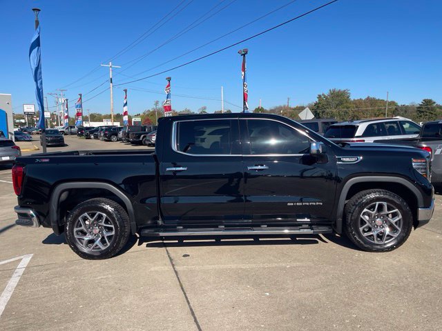 2025 GMC Sierra 1500 SLT - Photo 7