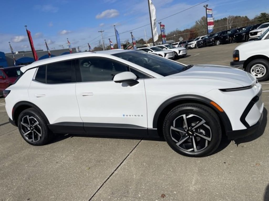 New 2026 Chevrolet Equinox EV LT SUV
