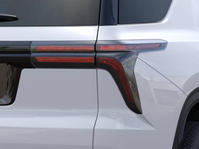 2025 Chevrolet Traverse LT - Photo 11