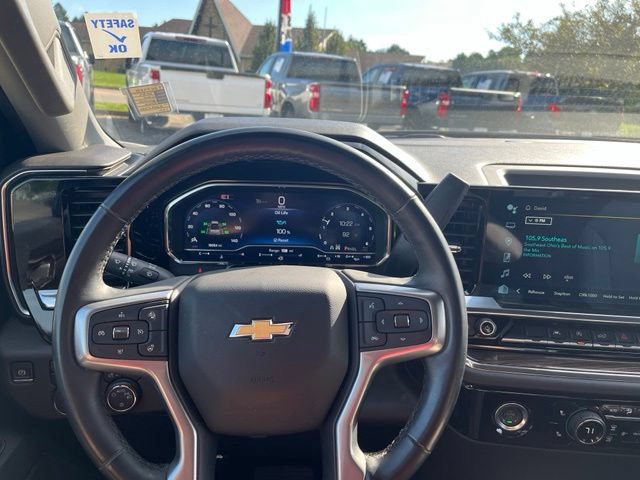 2024 Chevrolet Silverado 1500 LT - Photo 16