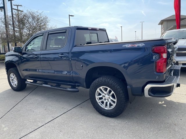 2019 Chevrolet Silverado 1500 LT photo 4