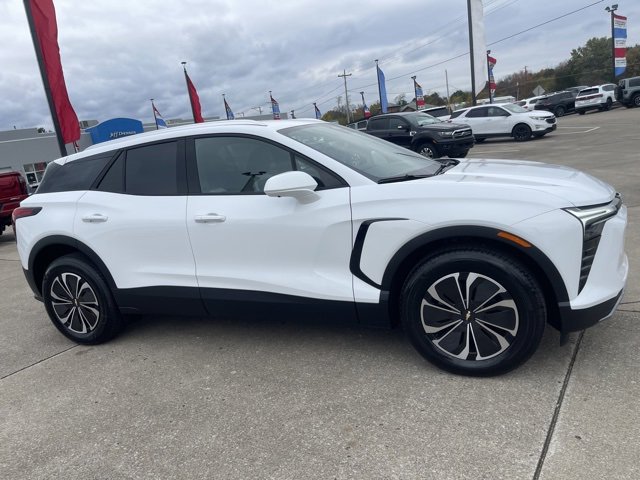 2026 Chevrolet Blazer EV LT's photo