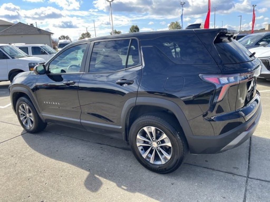 Used 2025 Chevrolet Equinox LT SUV