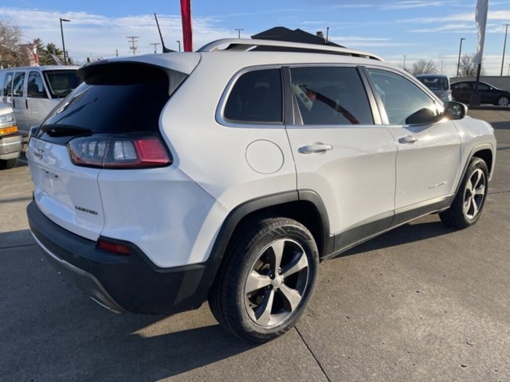 Used 2019 Jeep Cherokee Limited 4x4 SUV
