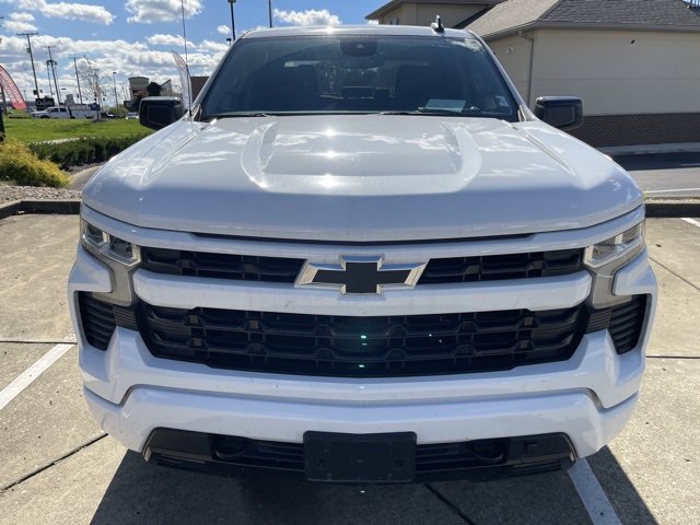 2024 Chevrolet Silverado 1500 RST photo 2