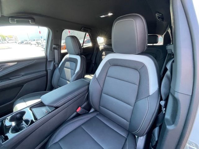 2026 Chevrolet Blazer EV LT - Photo 17
