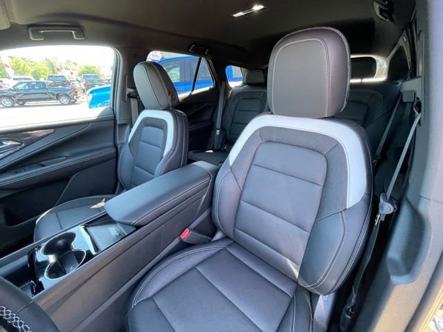 2026 Chevrolet Blazer EV LT - Photo 17