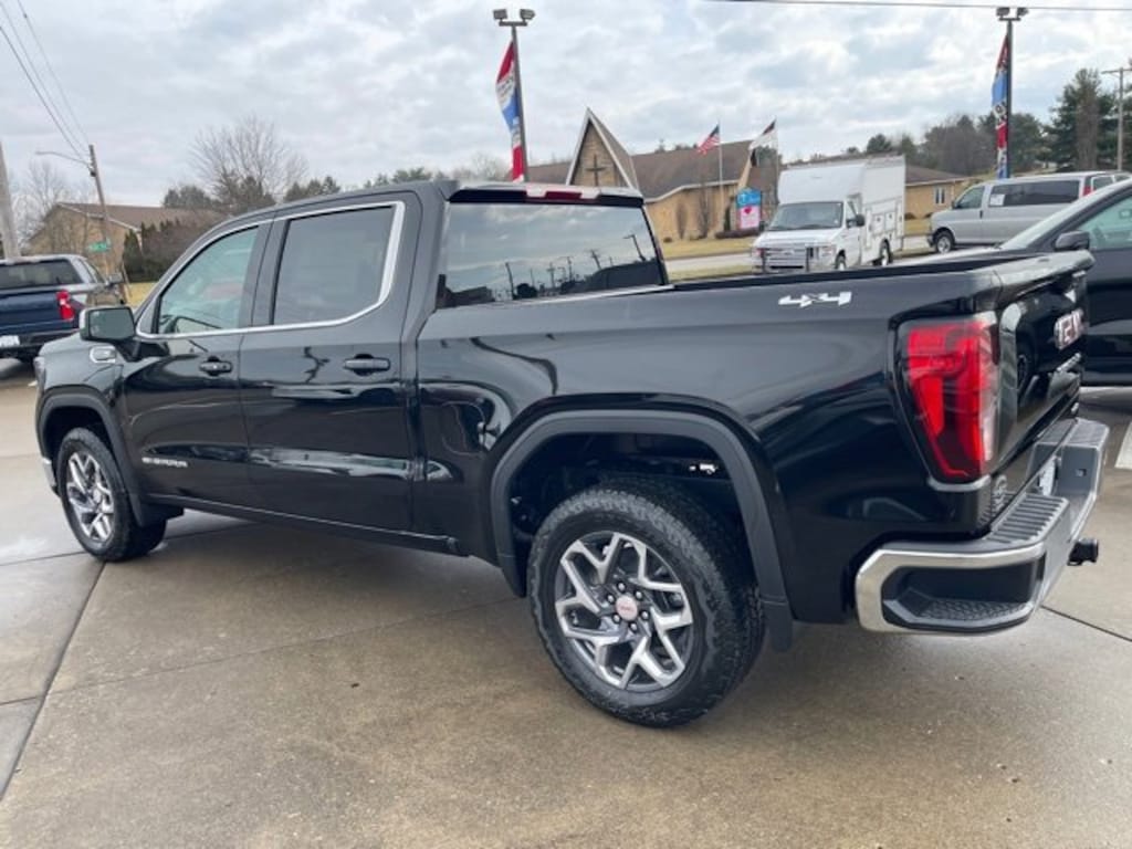 New 2026 GMC Sierra 1500 SLE Truck