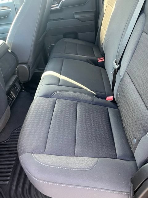 2024 Chevrolet Silverado 1500 LT - Photo 11