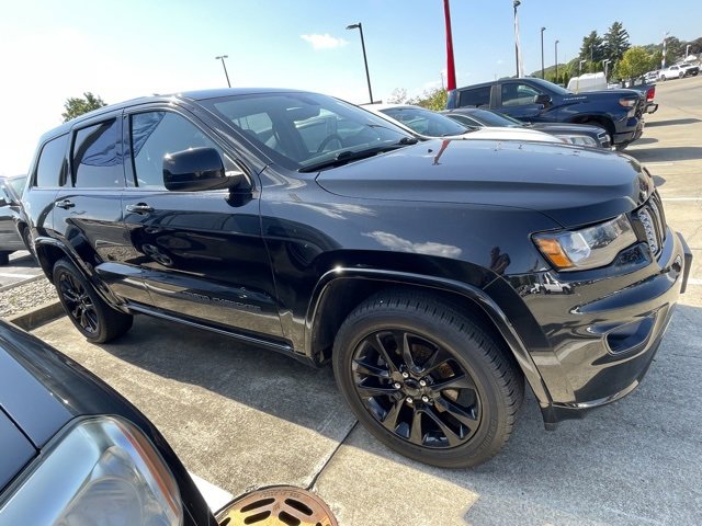 2020 Jeep Grand Cherokee