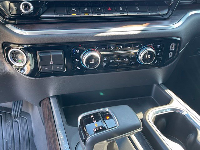 2025 GMC Sierra 1500 SLT - Photo 25