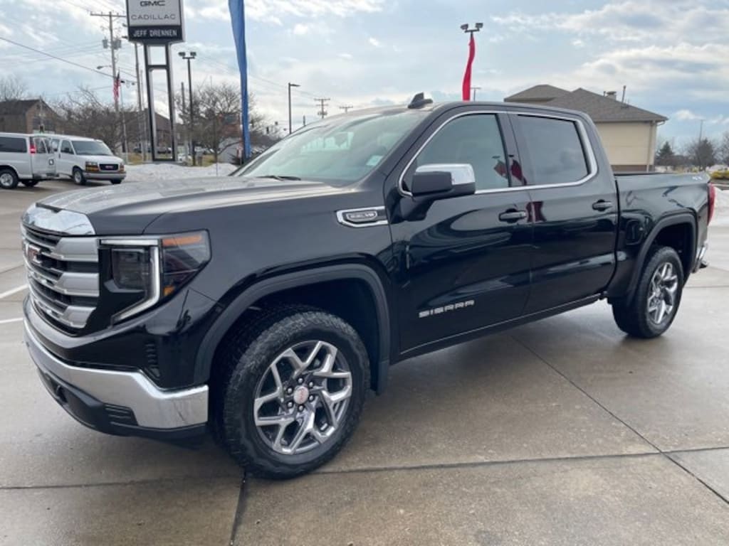 New 2026 GMC Sierra 1500 SLE Truck
