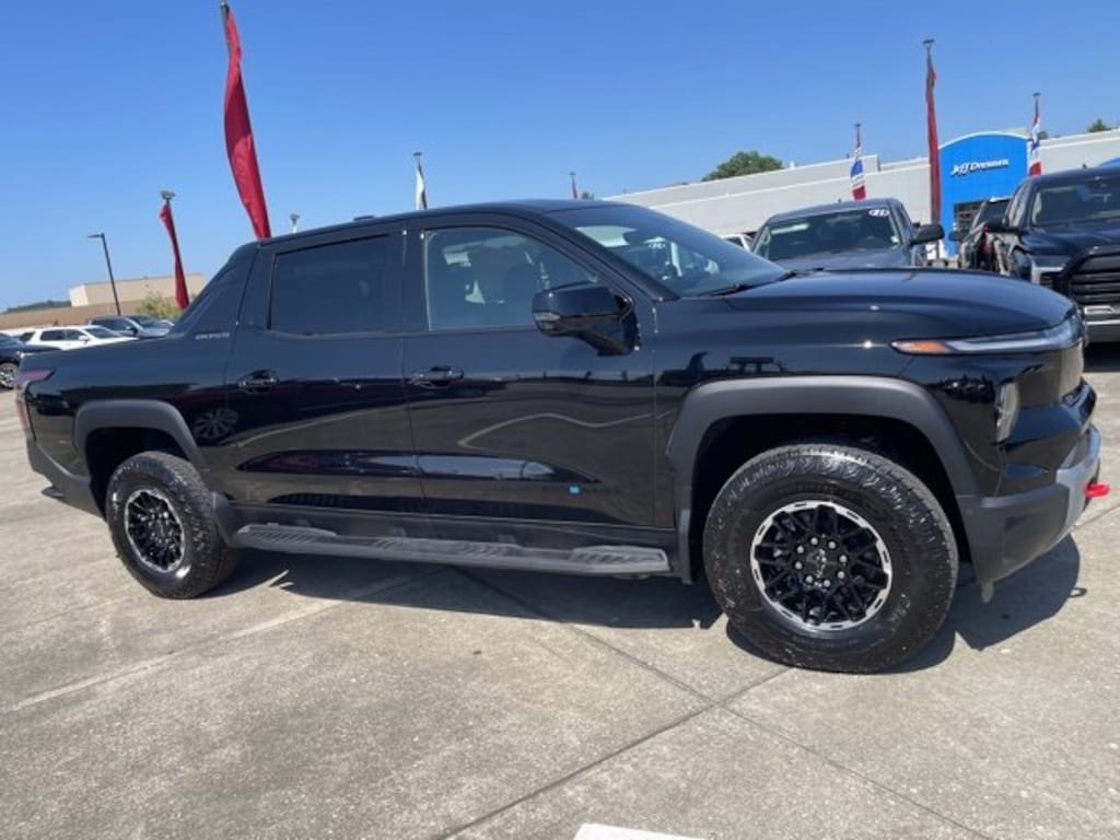 New 2026 Chevrolet Silverado EV Trail Boss - Extended Range Truck
