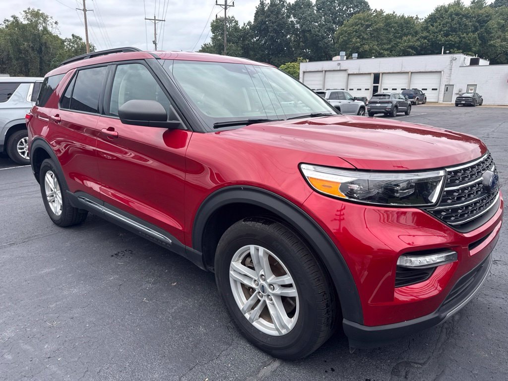 Used 2024 Ford Explorer XLT SUV