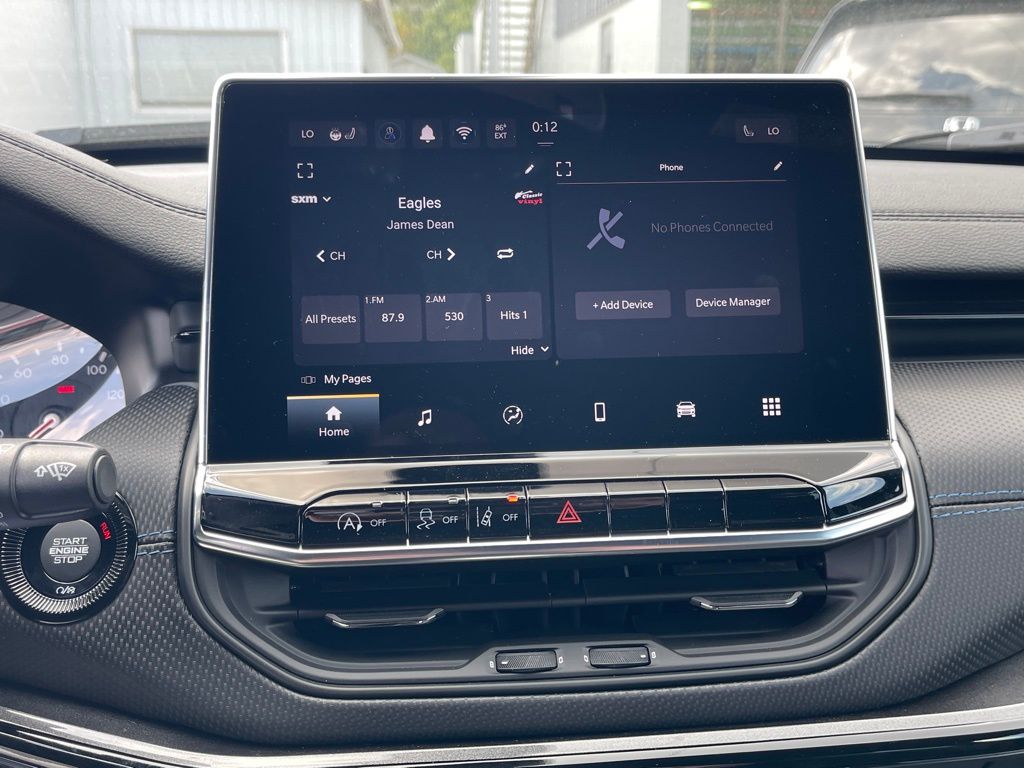 2025 Jeep Compass Latitude - Photo 23