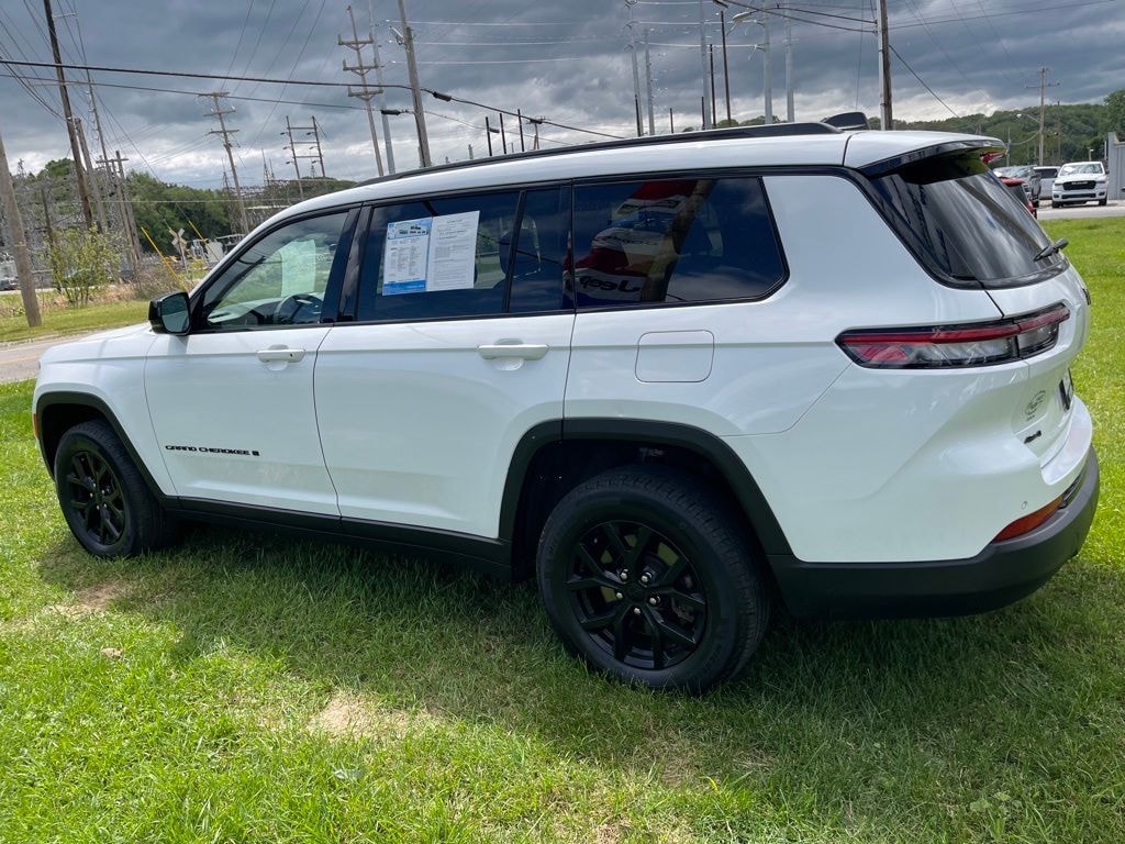 Used 2024 Jeep Grand Cherokee L Altitude SUV