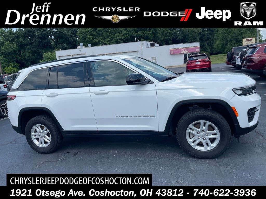 Used 2024 Jeep Grand Cherokee Laredo SUV
