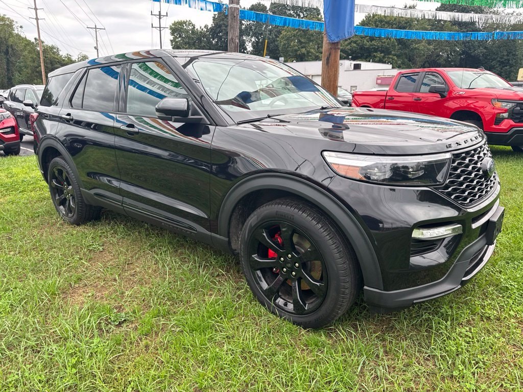 Used 2022 Ford Explorer ST SUV