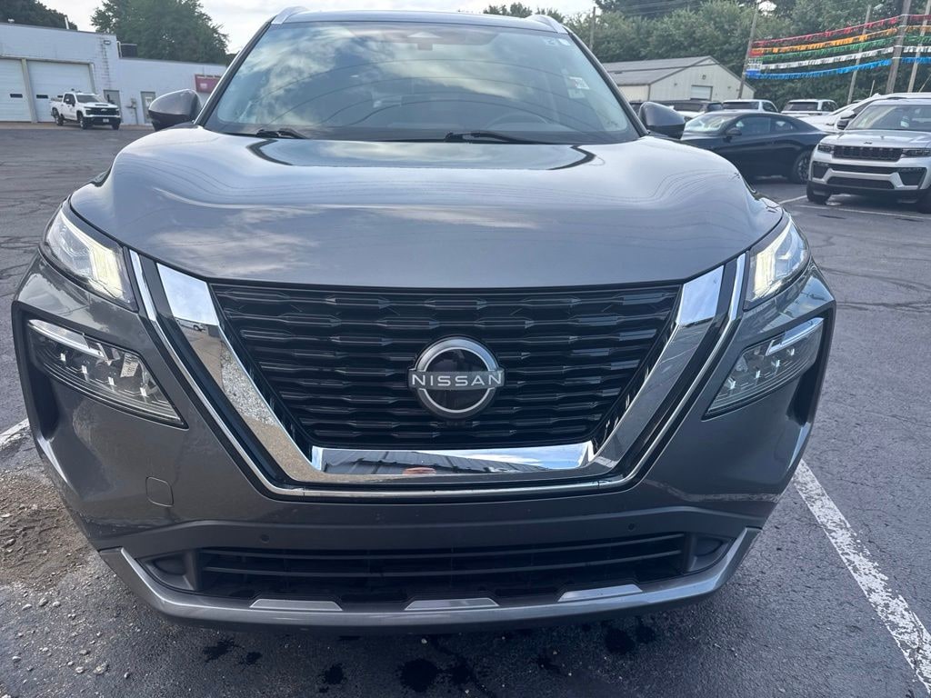 Used 2023 Nissan Rogue SL SUV