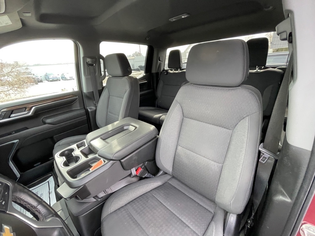 2023 Chevrolet Silverado 1500 LT - Photo 16