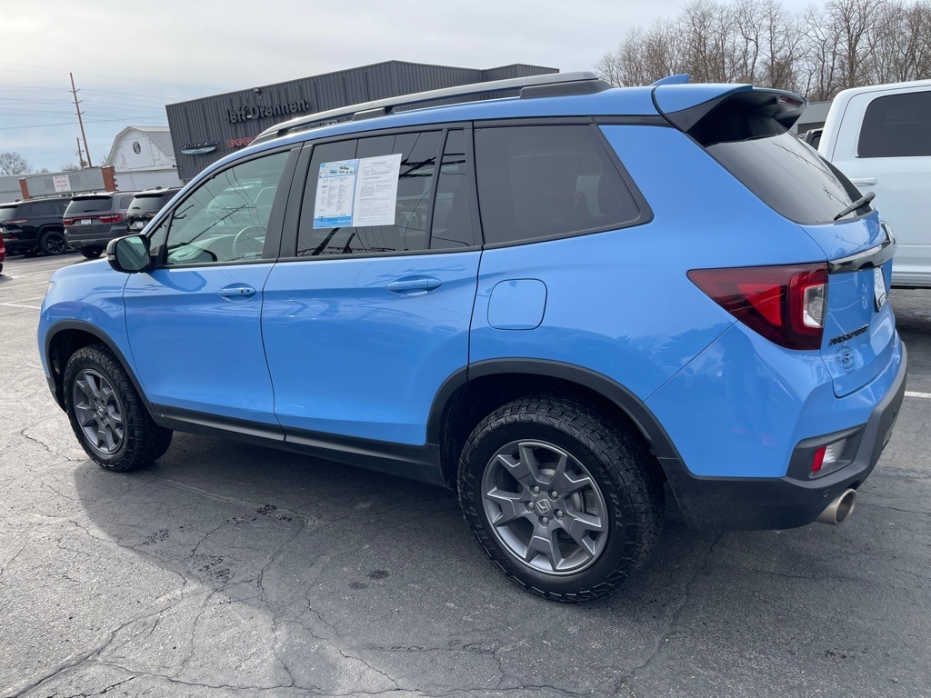 Used 2024 Honda Passport TrailSport SUV