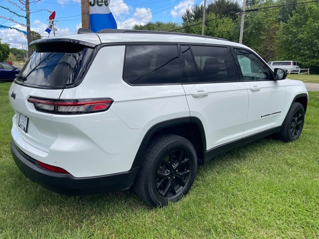 Used 2024 Jeep Grand Cherokee L Altitude SUV