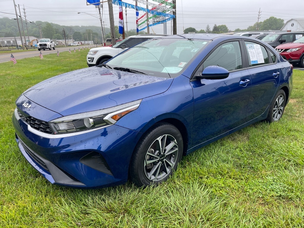 Used 2023 Kia Forte LXS with VIN 3KPF24AD8PE661791 for sale in Coshocton, OH