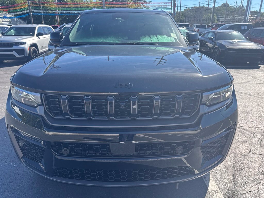 New 2027 Jeep Grand Cherokee L 3 Row LIMITED 4X4 Sport Utility