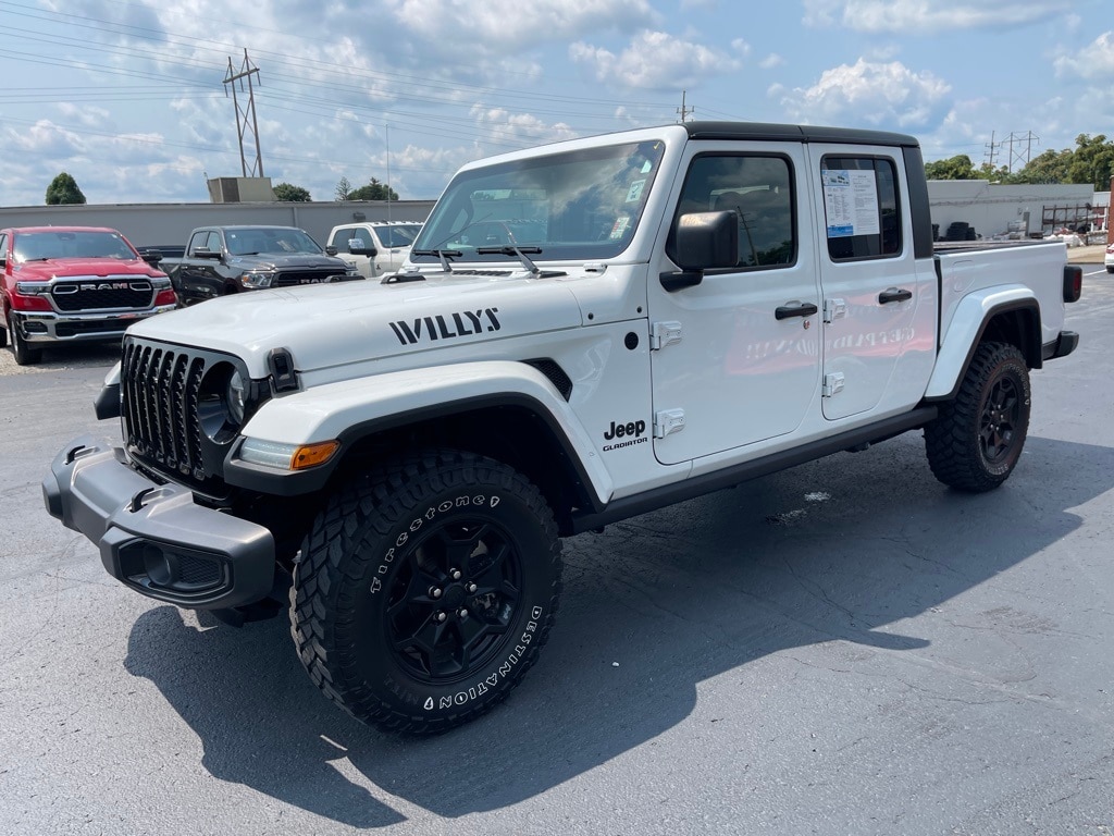 Used 2021 Jeep Gladiator WILLYS with VIN 1C6HJTAG0ML572677 for sale in Coshocton, OH