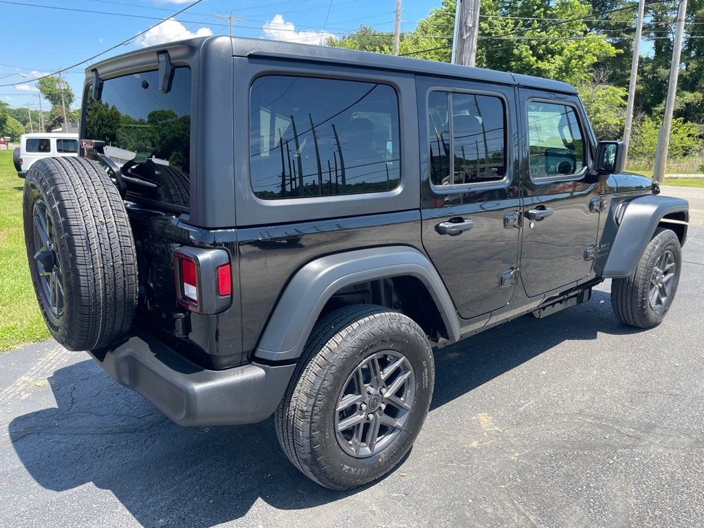 New 2026 Jeep Wrangler 4-DOOR SPORT S Sport Utility