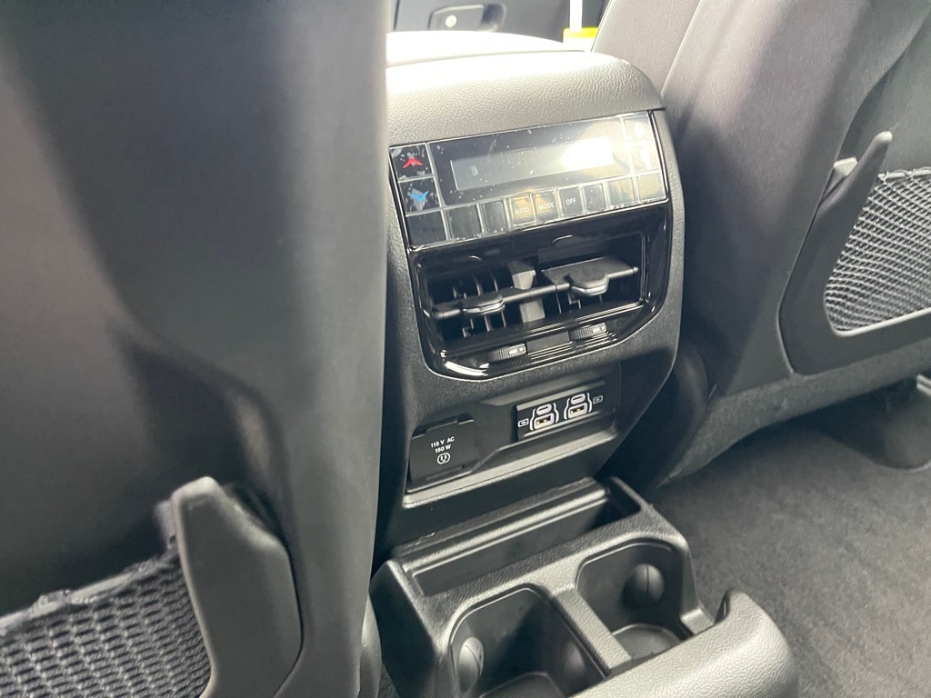 2025 Jeep Grand Cherokee L Altitude - Photo 25