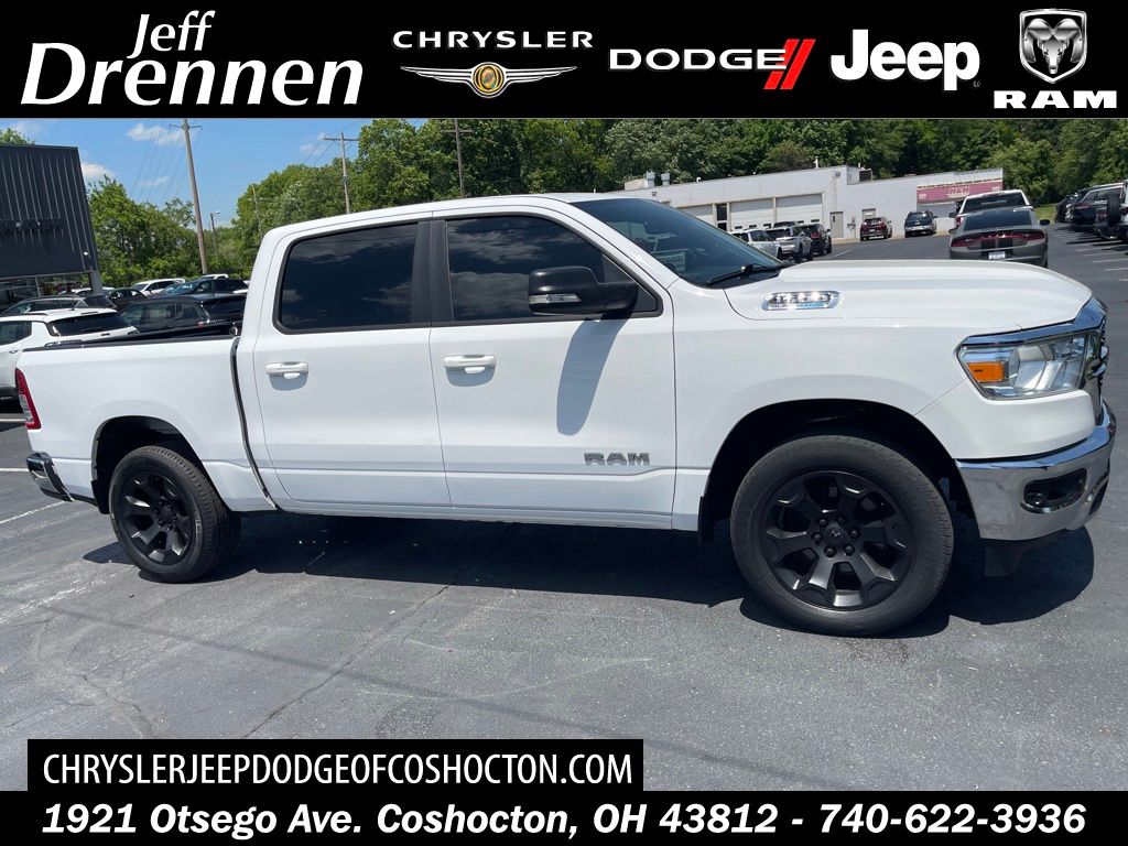 2022 RAM 1500 Big Horn/Lone Star 4x4 Crew Cab 5'7's photo