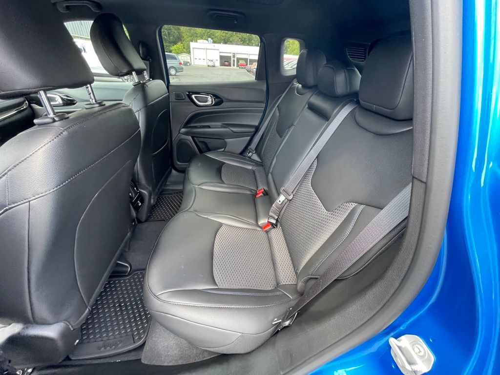 2025 Jeep Compass Latitude - Photo 19