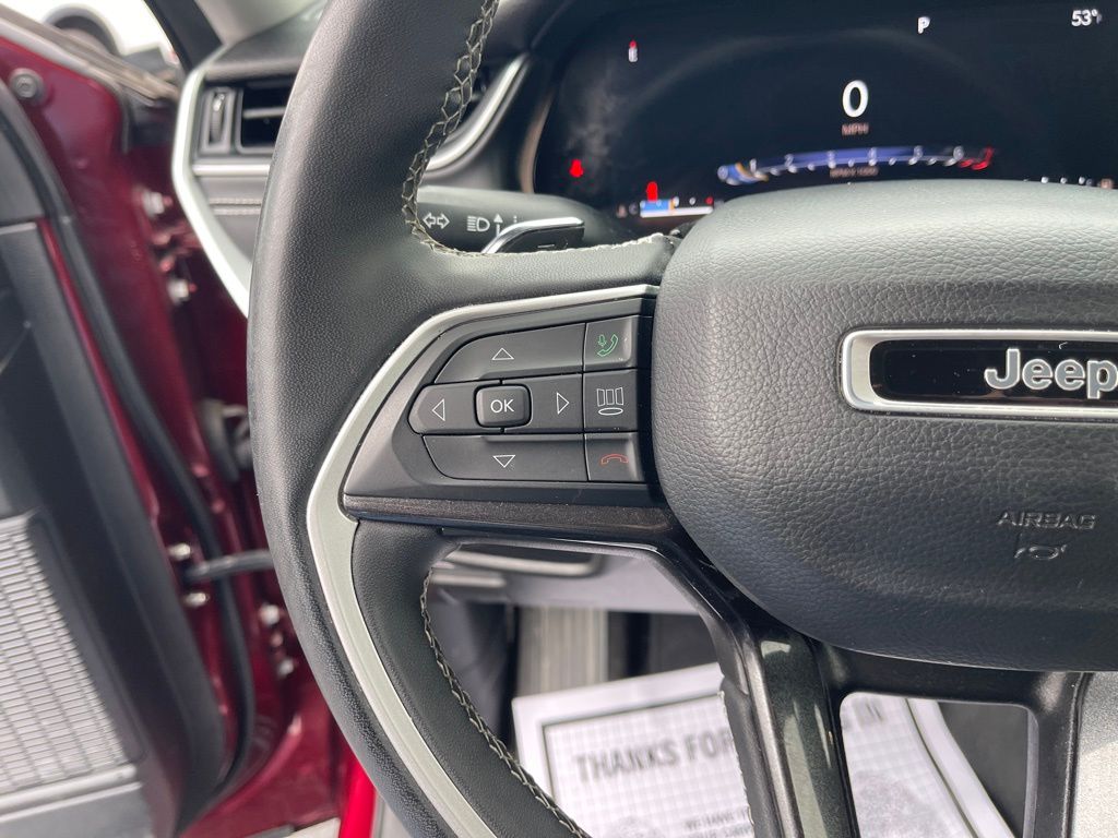 2023 Jeep Grand Cherokee L Laredo - Photo 13