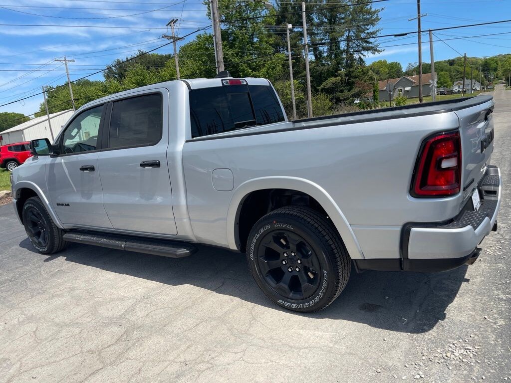 New 2026 Ram 1500 BIG HORN CREW CAB 4X4 6'4 BOX Pickup