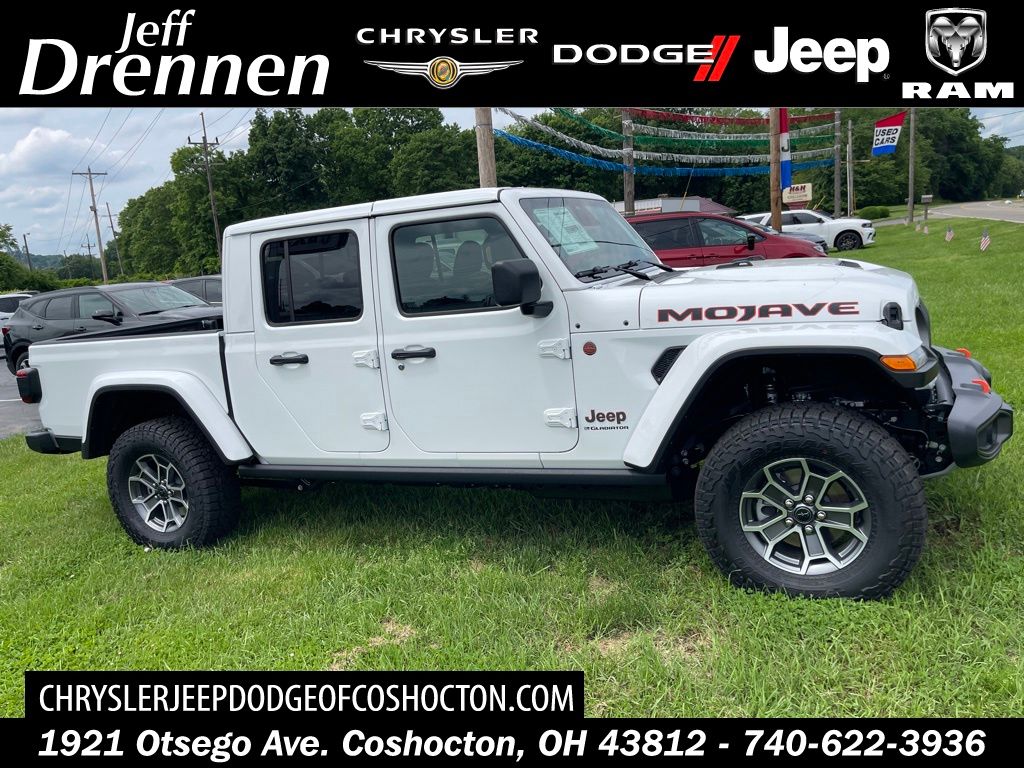 2026 Jeep Gladiator Mojave Auto's photo