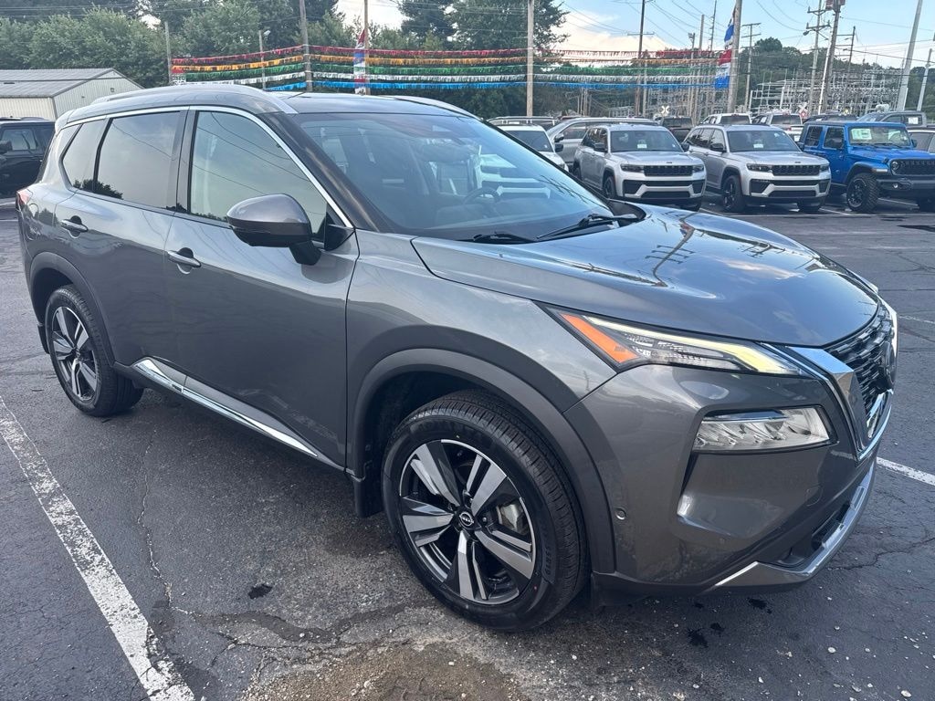 Used 2023 Nissan Rogue SL SUV