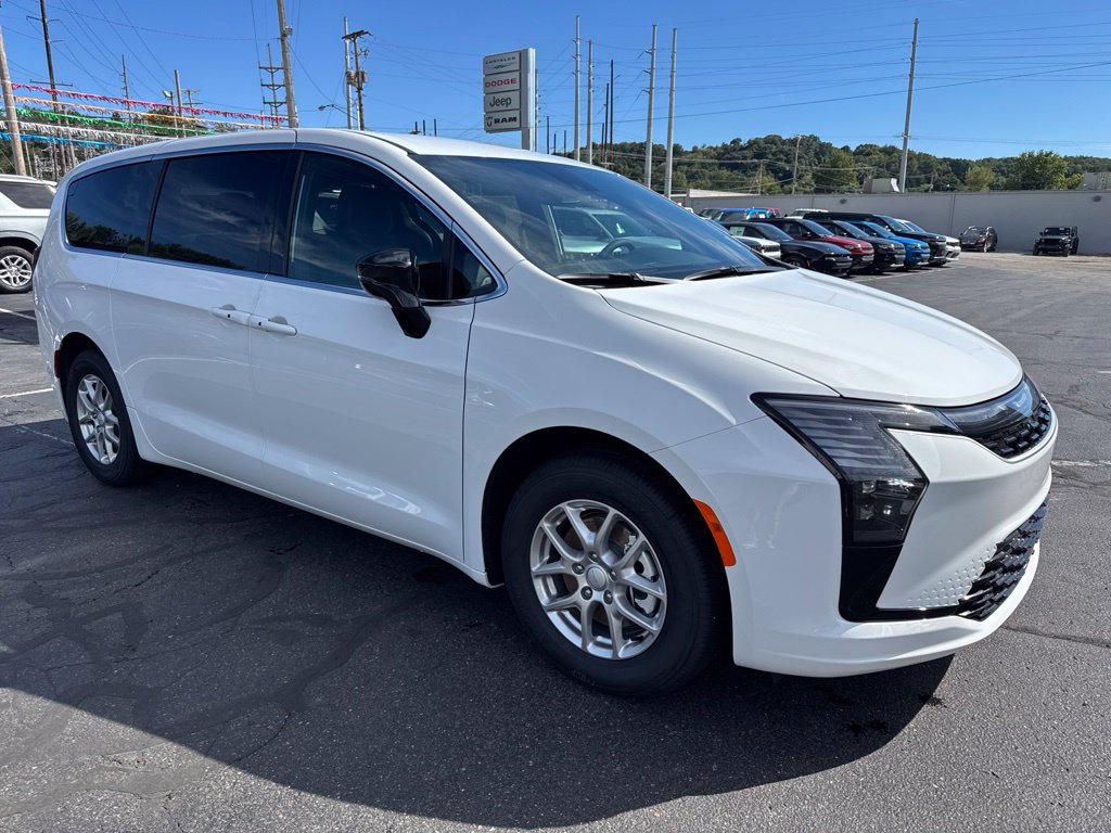 New 2027 Chrysler Pacifica SELECT Passenger Van