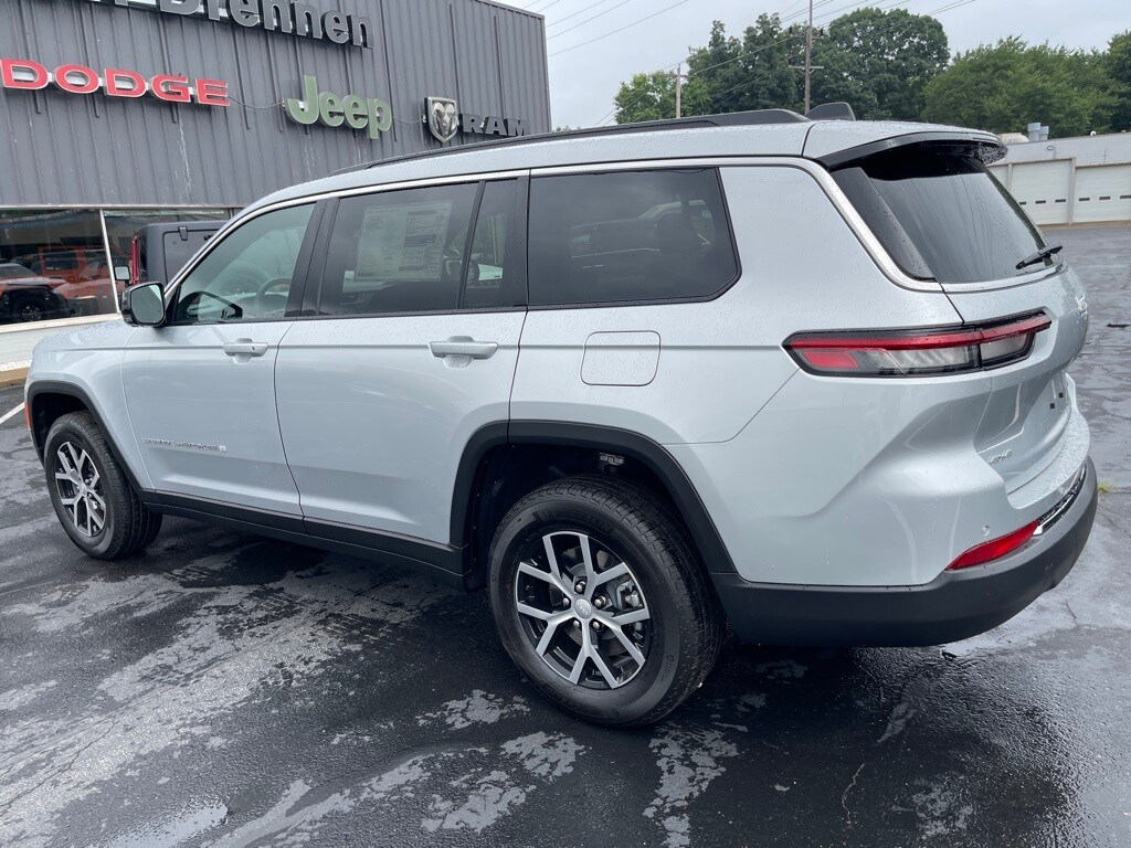 2025 Jeep Grand Cherokee Limited photo 4