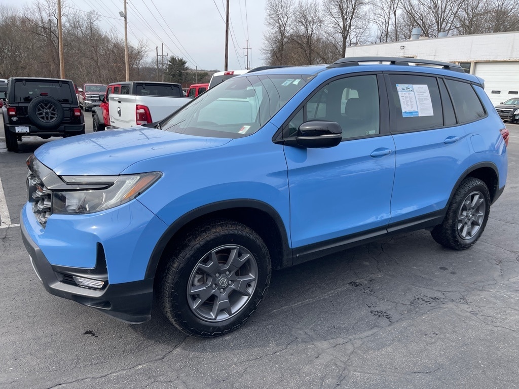 Used 2024 Honda Passport TrailSport SUV