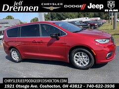 2026 Chrysler Pacifica SELECT Passenger Van