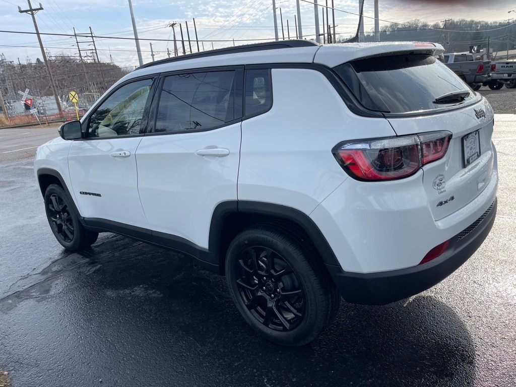 New 2026 Jeep Compass LATITUDE ALTITUDE 4X4 Sport Utility