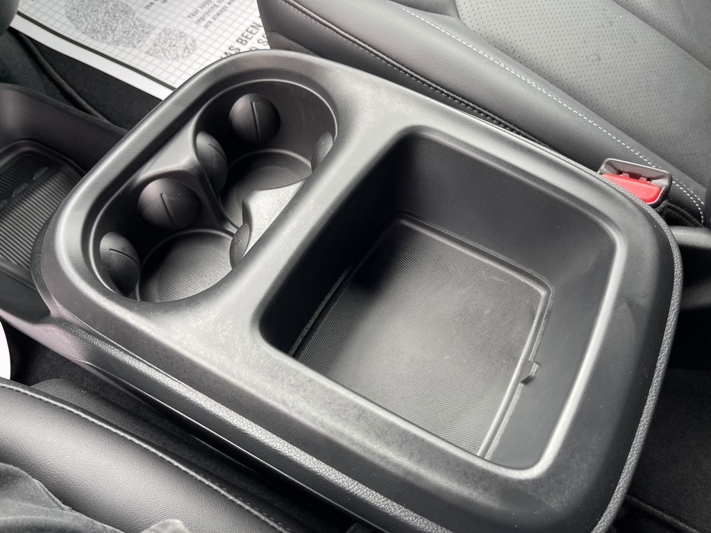 2026 Chrysler Pacifica Select - Photo 25