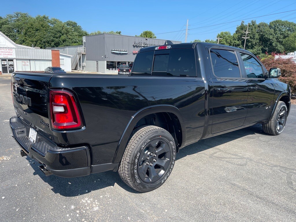 2025 Ram 1500 Big Horn photo 3