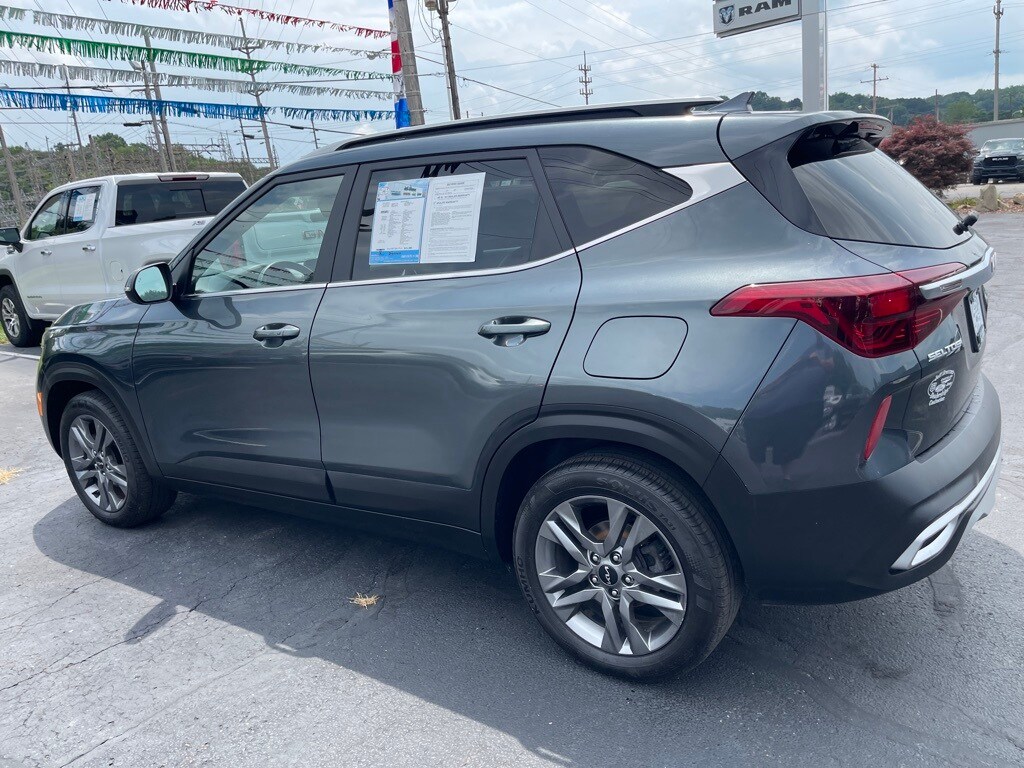 2023 Kia Seltos S photo 4