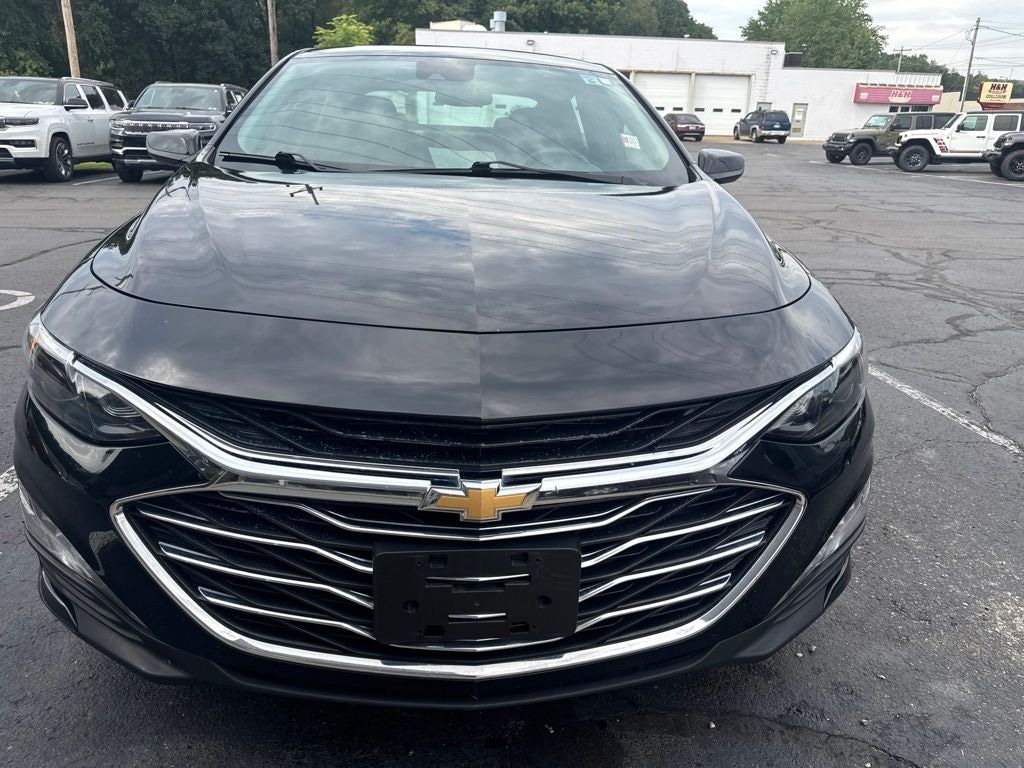 Used 2024 Chevrolet Malibu LT Sedan